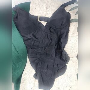 Summersalt One Piece in Black Size 10